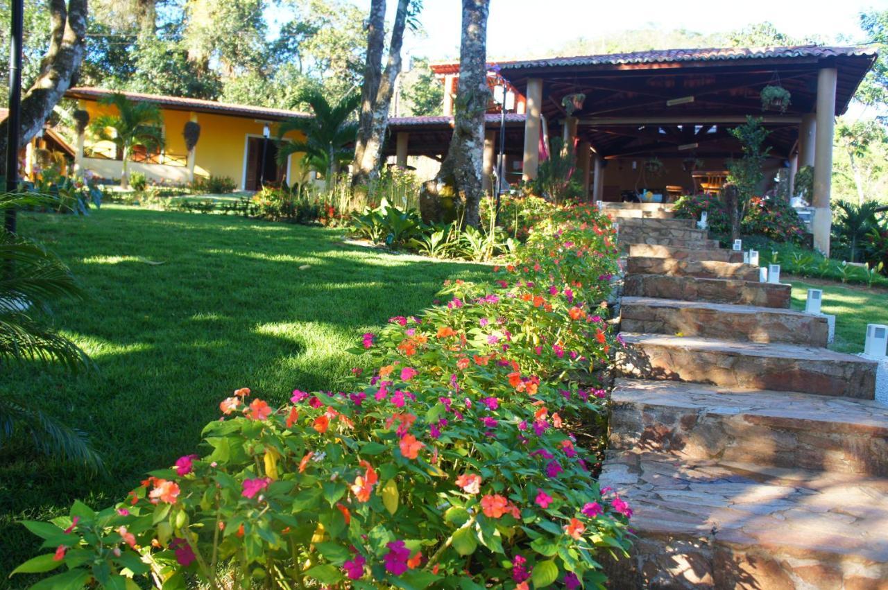 Hotel Cantinho Das Flores Гуарамиранга Екстериор снимка